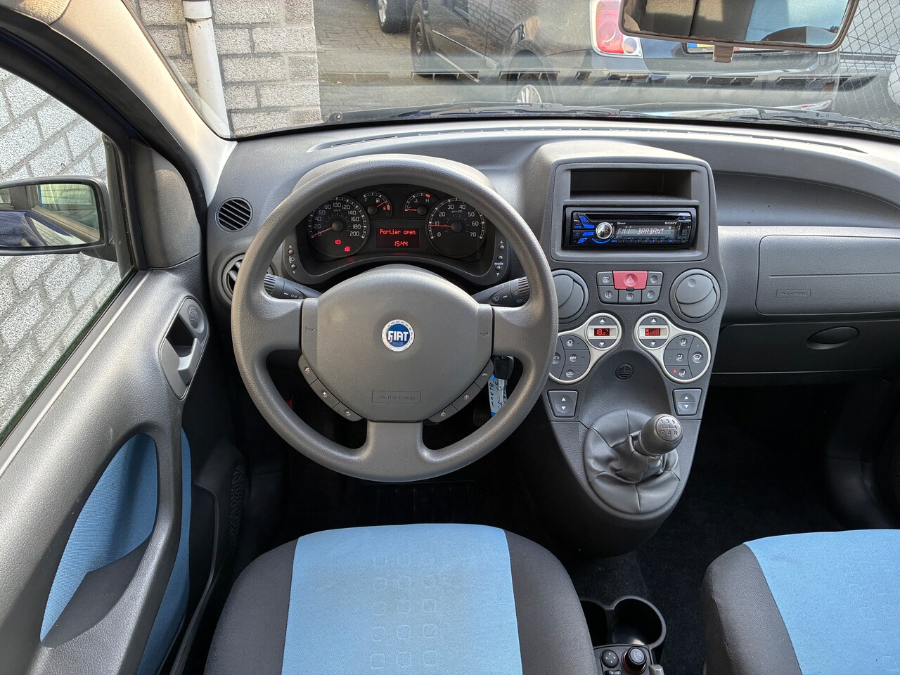 Fiat Panda - 1.2 Emotion Climate Control, Nieuwe Distributiekit en APK