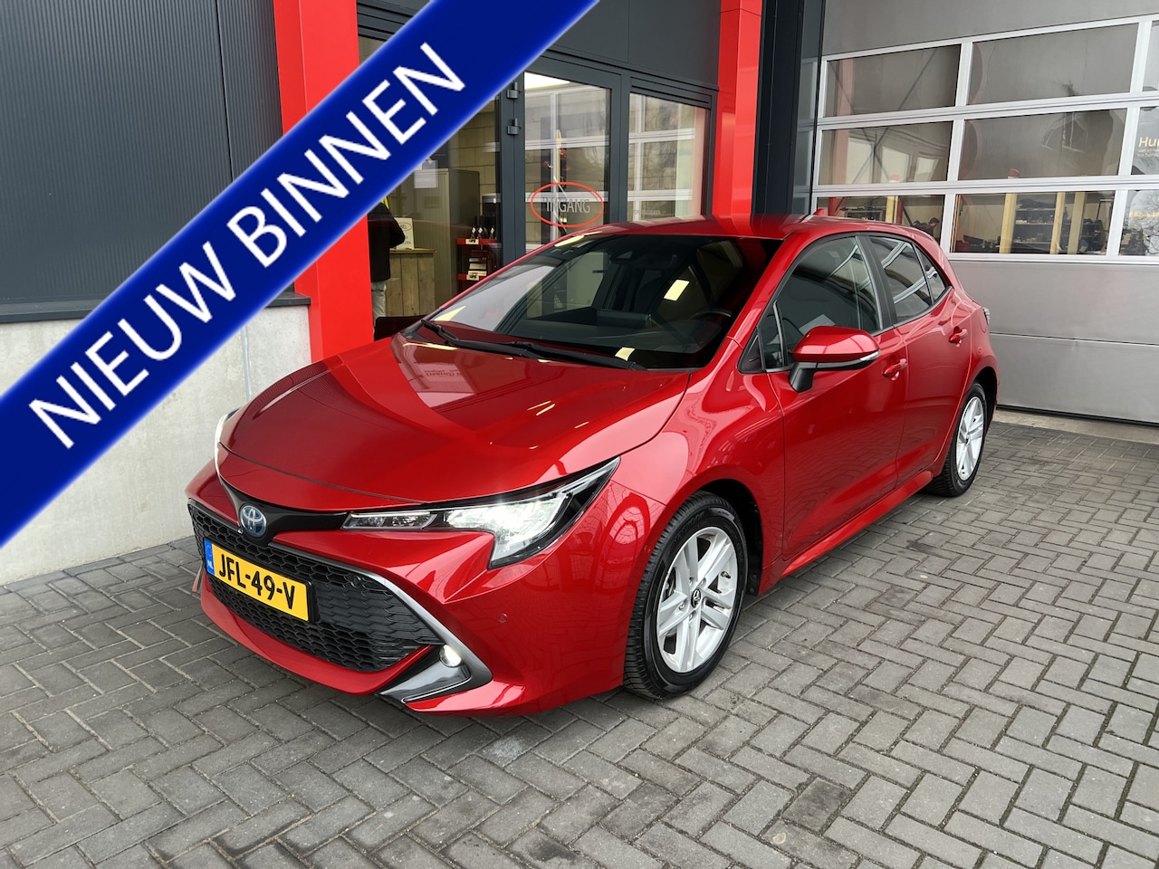 Toyota Corolla - 1.8 Hybrid Active 1.8 Hybrid Active - AutoWereld.nl