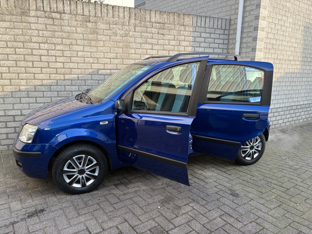 Fiat Panda - 1.2 Emotion Climate Control, Nieuwe Distributiekit en APK