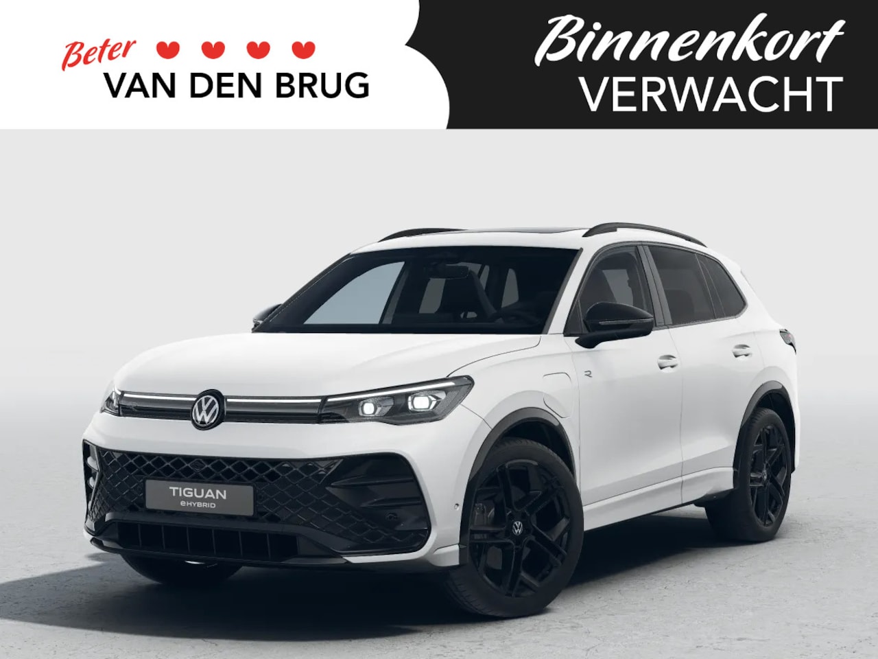Volkswagen Tiguan - R-Line Edition 1.5 eHybrid 200 kW / 272 PK SUV 6 v | Panoramadak | Trekhaak | Black Style - AutoWereld.nl