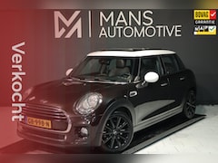 MINI Cooper - 1.5 Chili / PANODAK / KEYLESS / LEDER / STOELVERW. / PDC / NL AUTO