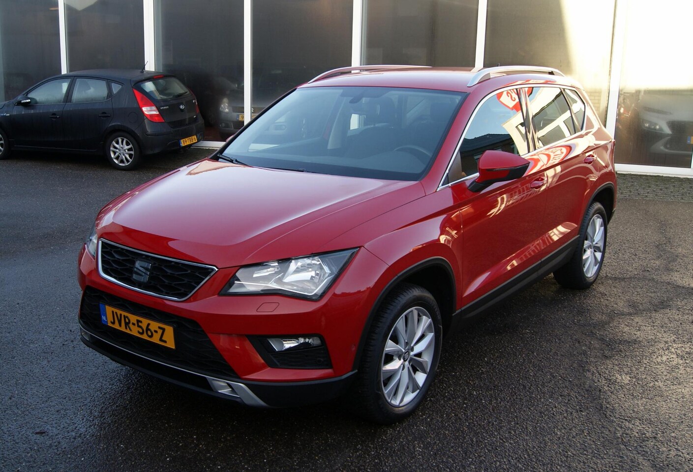 SEAT Ateca - 1.0 EcoTSI Style Business Intense Navi,Clima,Pdc,Cruise,Eleckt achterklep,RIJKLAARPRIJS!! - AutoWereld.nl