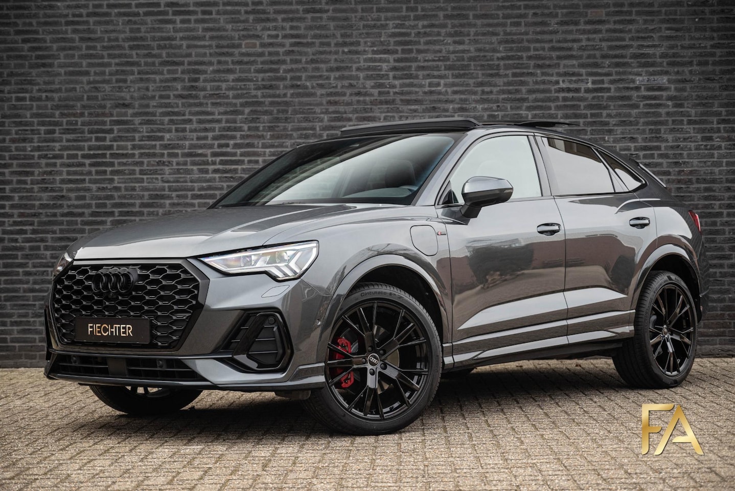 Audi Q3 Sportback - 45 TFSI e S Line Panodak|Volleder|20Inch|Sonos|Sfeer - AutoWereld.nl