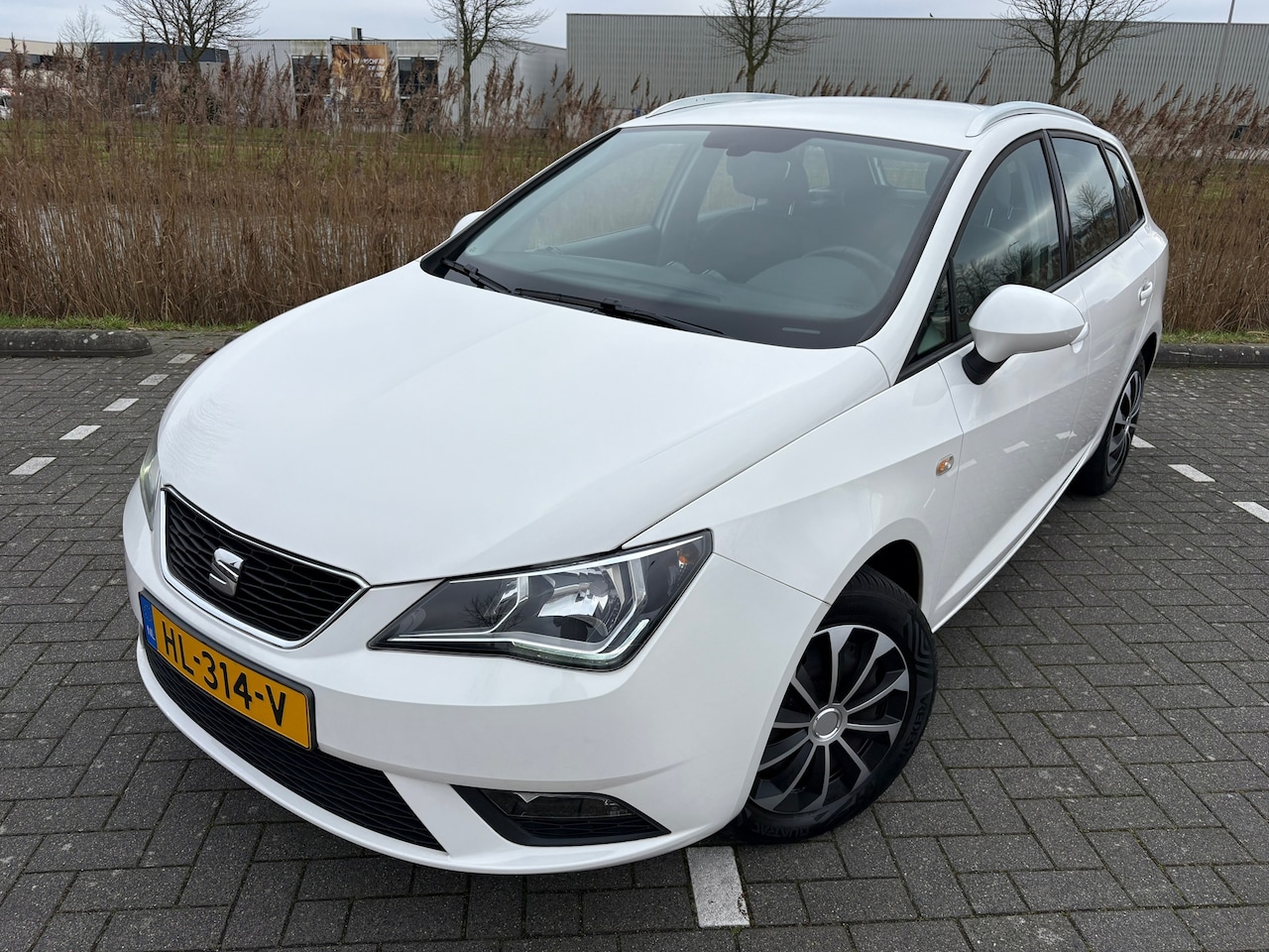 SEAT Ibiza ST - 1.0 EcoTSI Style Connect*NAVI*PARK SENSOREN*ELKT-RAAM*CRUISE - AutoWereld.nl