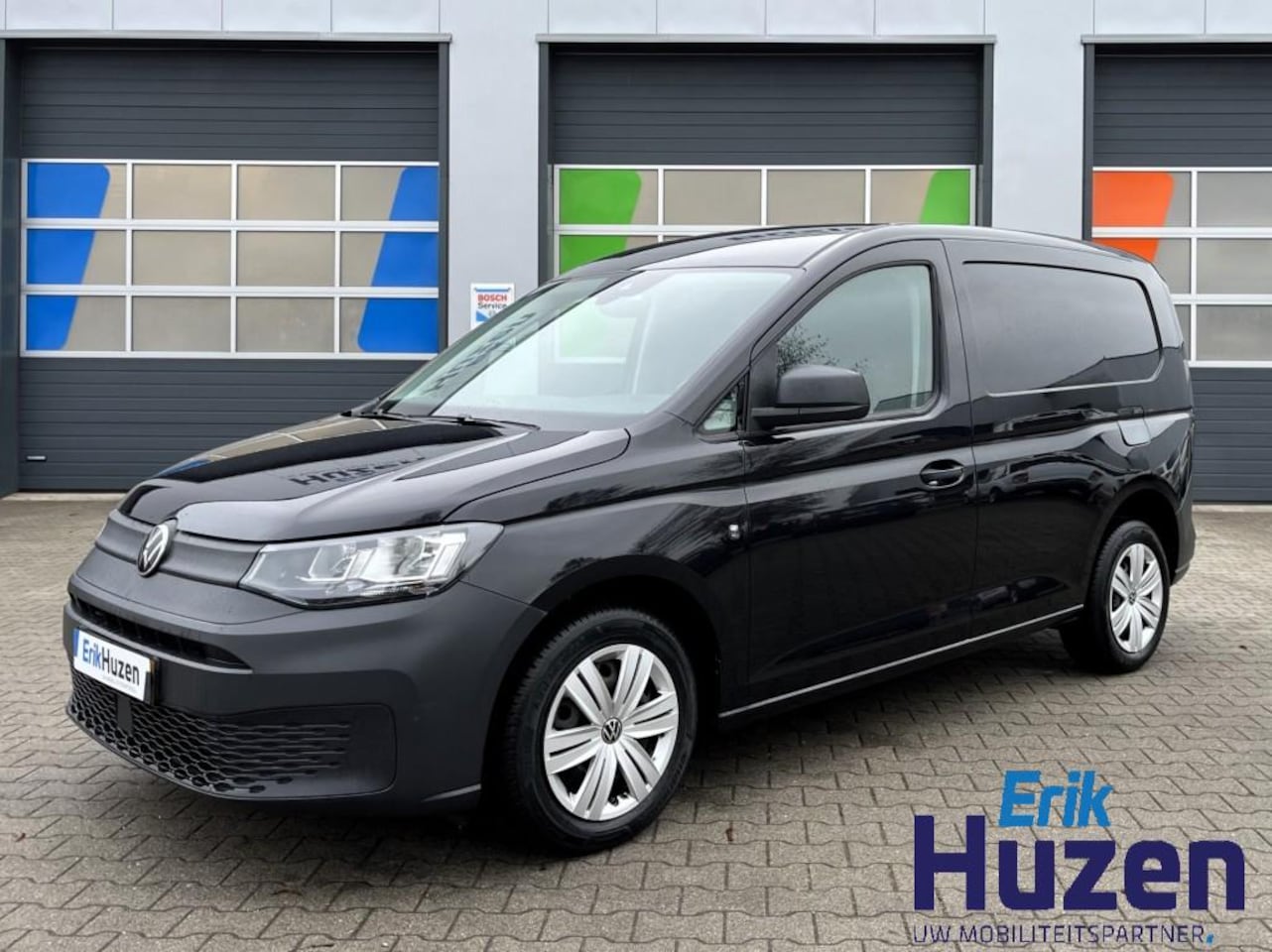Volkswagen Caddy - 2.0 TDI / Carplay/ PDC/ Cruise/ All-season banden - AutoWereld.nl