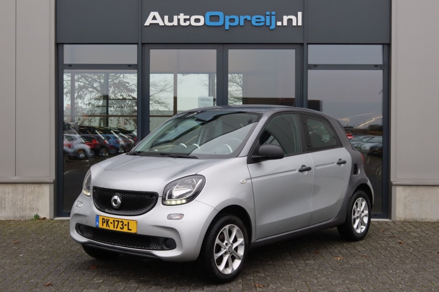 Smart Forfour - 1.0 Pure AUTOMAAT 5drs. Airco, LIM, LM-Velgen - AutoWereld.nl