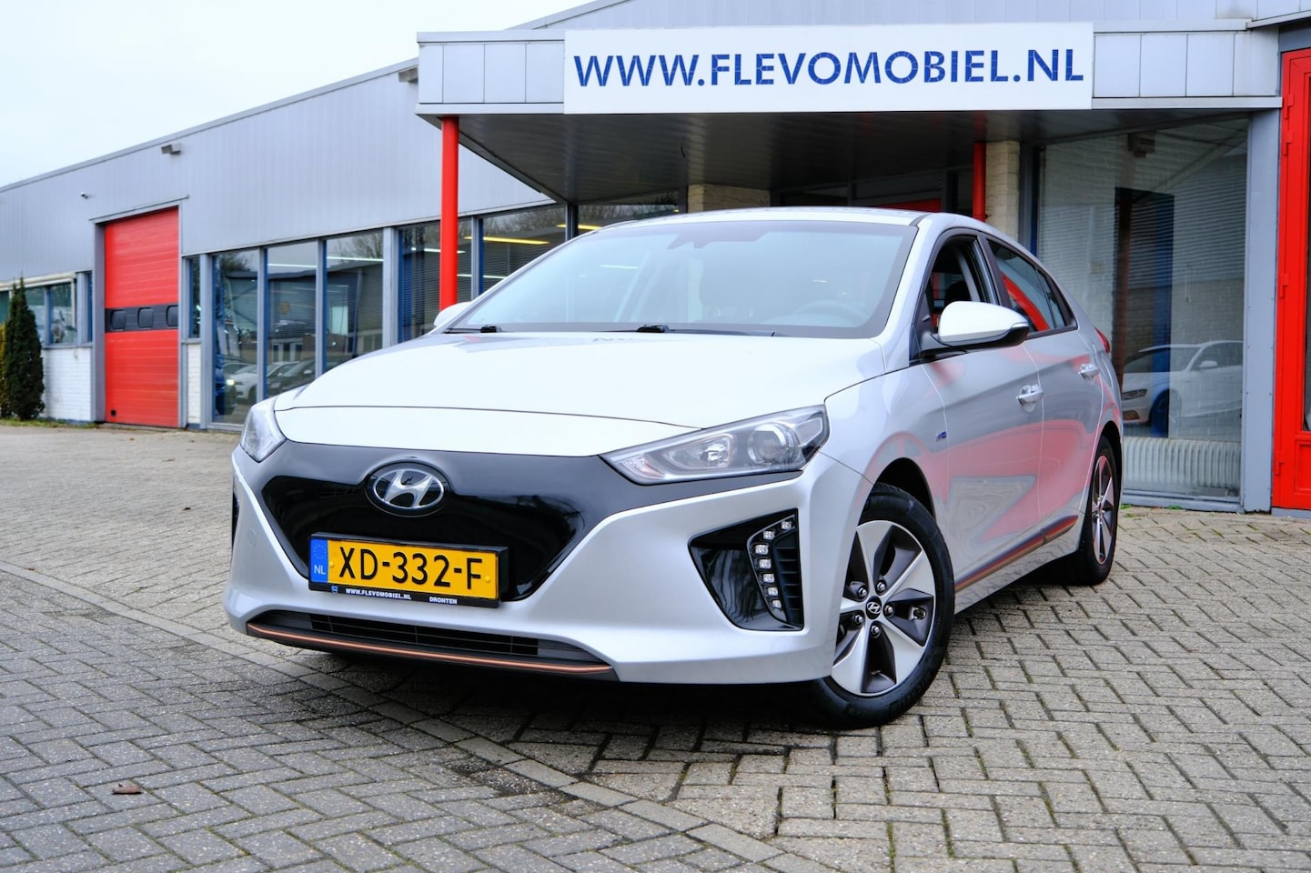 Hyundai IONIQ - Comfort EV Aut. Navi|Clima|Cam|LMV - AutoWereld.nl
