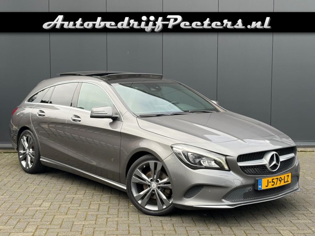 Mercedes-Benz CLA-Klasse - SB CLA 180 Aut7 Pano Camera Navi LED Cruise PDC Trekhaak - AutoWereld.nl