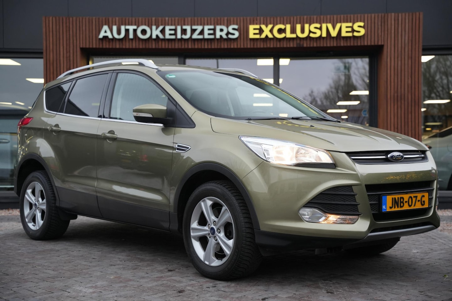 Ford Kuga - Ford Kuga 1.6 4X4 183PK Automaat Cruise Control Airco Keyless Go Trekhaak - AutoWereld.nl