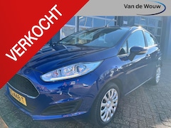 Ford Fiesta - 1.0 Style Essential l Dist.riem reeds vervangen l