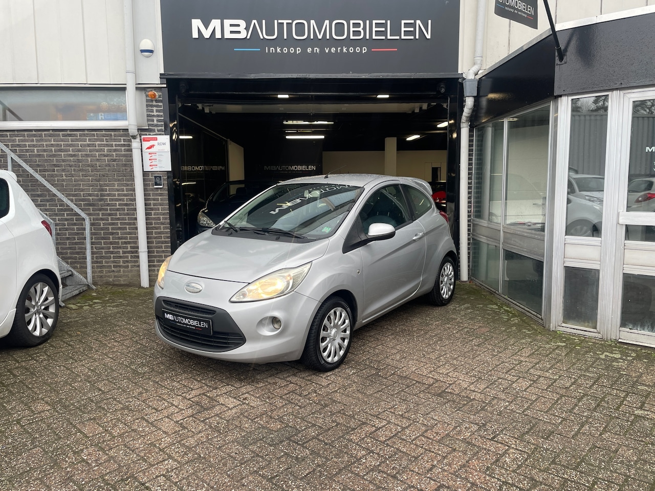 Ford Ka - 1.2 Titanium/Zilver/Airco/Nap/Sport Uivoering/1 JR APK! - AutoWereld.nl