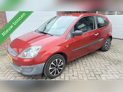 Ford Fiesta - 1.3-8V Style