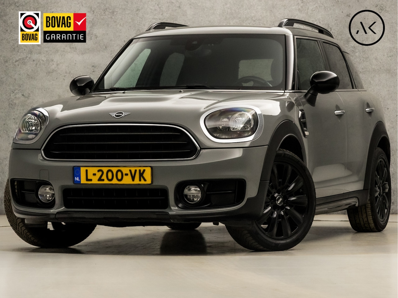 MINI Countryman - Mini 1.5 Sportline (APPLE CARPLAY, NAVIGATIE, BRUIN LEDER, JCW SPORTSTUUR, STOELVERWARMING - AutoWereld.nl