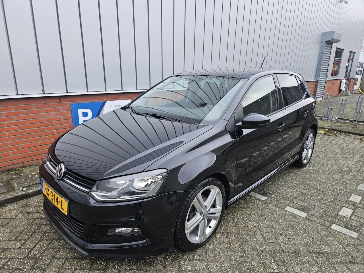 Volkswagen Polo - 1.2 TSI R-Line 1.2 TSI R-Line - AutoWereld.nl