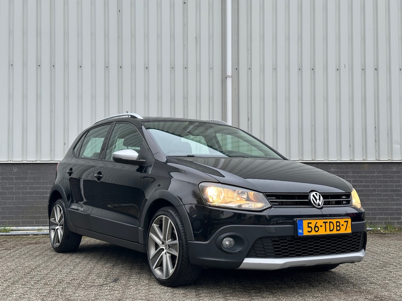Volkswagen Polo - 1.2 TSI Cross DSG Dealer onderhouden Orgineel nederlands - AutoWereld.nl