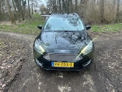 Ford Focus Wagon - 1.0 Titanium