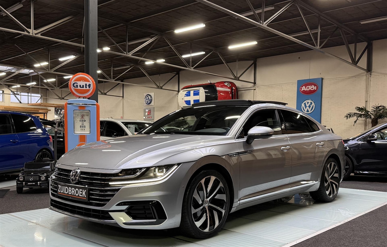 Volkswagen Arteon - 1.5 R-Line! Vol optie! DSG! Pano! Navi! cruise! - AutoWereld.nl