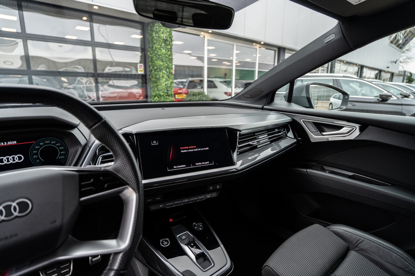 Audi Q4 e-tron - 50 300PK Quattro S edition 77 kWh | SOH | Matrix | BTW - AutoWereld.nl