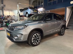 Suzuki Vitara - 1.4 Boosterjet 129pk Smart Hybrid Comfort | Two-tone lak | Trekhaak | Apple carplay/ Andro