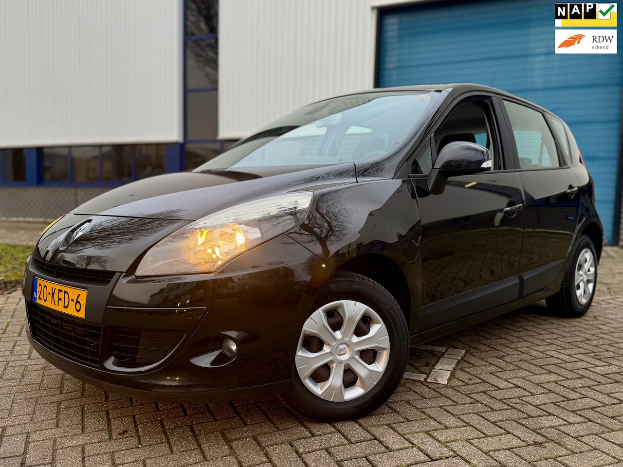 Renault Scénic - 1.6 Sélection Business * NAP * CLIMATE CONTROL * - AutoWereld.nl