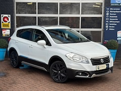 Suzuki SX4 S-Cross - 1.6 Exclusive | Afneembare Trekhaak | Panoramadak |