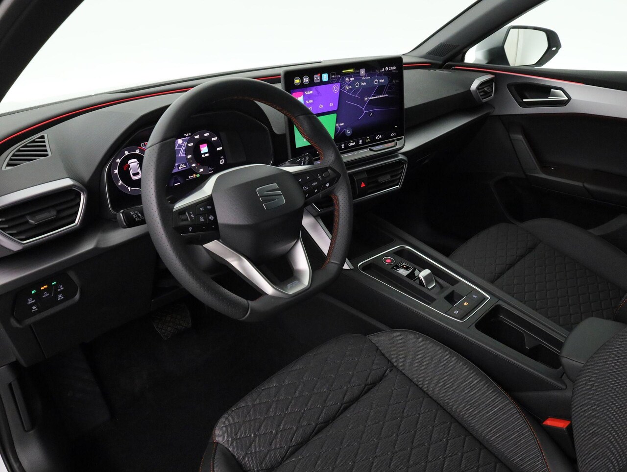 SEAT Leon Sportstourer - FR Business 1.5 TSI eHybrid 150 kW / 204 pk | - AutoWereld.nl