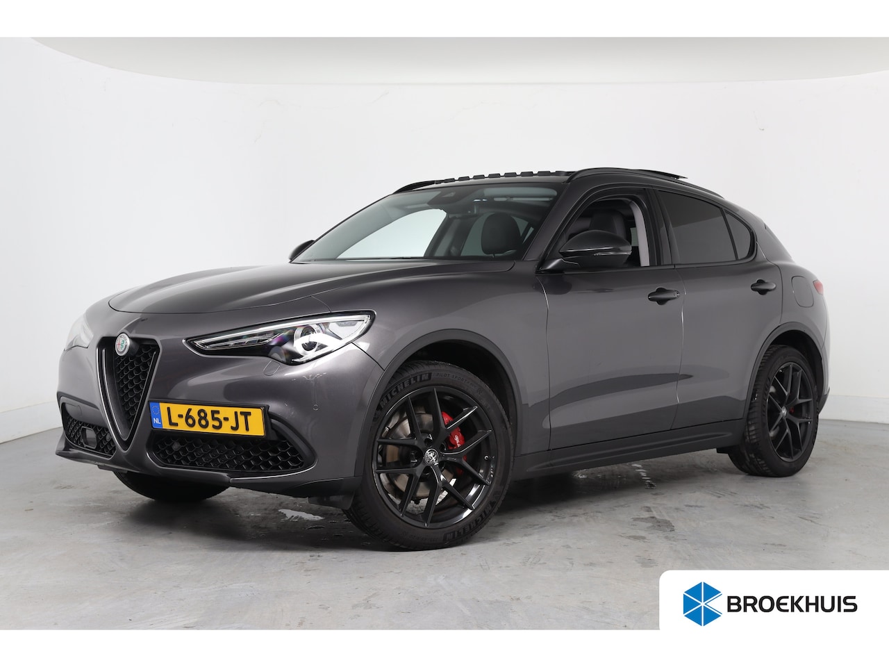 Alfa Romeo Stelvio - 2.0 T AWD B-Tech 280 Pk | Harman/kardon | Open Dak | Leder | Memory | Cruise Adaptive | Tr - AutoWereld.nl