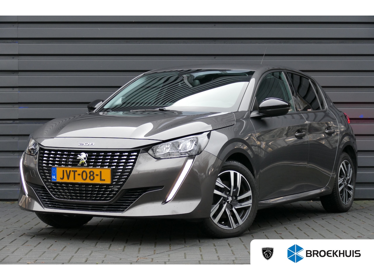 Peugeot 208 - 1.2 PURETECH 100PK 5-DRS ALLURE / NAVI / LED / CLIMA / PDC / 16"LMV / KEYLESS / WINTERPAKK - AutoWereld.nl