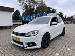 Volkswagen Golf - 1.4 TSI Highline (Let op loopt op 3 cylinders)
