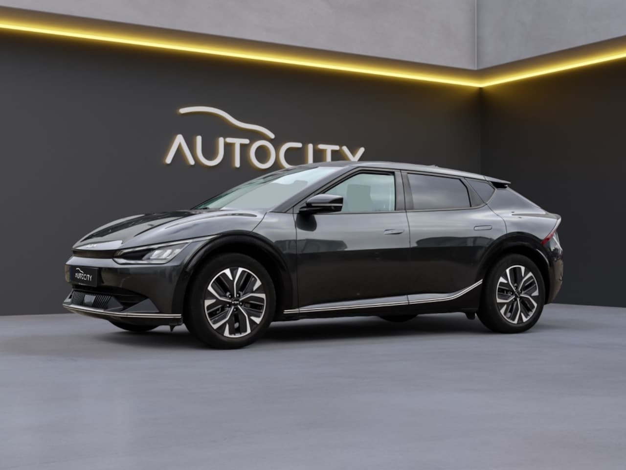 Kia EV6 - Plus 77.4 kWh 100% SOH l Leder l Warmtepomp l Stoelkoeling - AutoWereld.nl