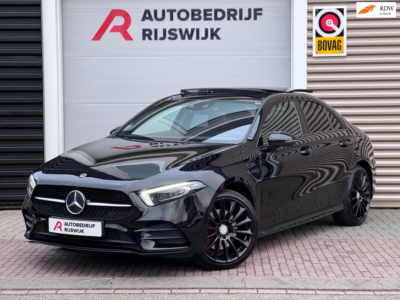 Mercedes-Benz A-klasse - 250 e Premium Plus Pano/Memory/360/Sfeer - AutoWereld.nl