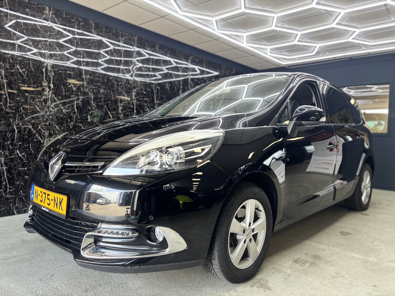 Renault Grand Scénic - 1.2 TCe Limited 1.2 TCe Limited - AutoWereld.nl