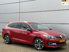 Renault Mégane Estate - 1.2 TCe Bose 2e Eignr |Keyless |Led |Half Leer |Navi |Clima |Stuurbed |Park Sensor |Trekha