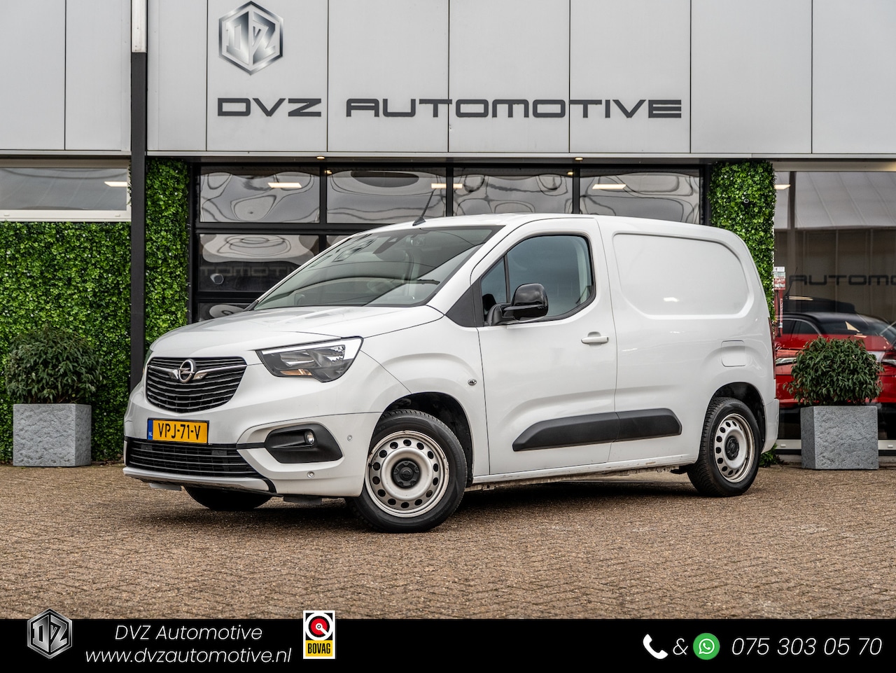Opel Combo - 1.5D 130PK EAT8 L1H1 Edition | Keyless | Camera | Trekhaak - AutoWereld.nl