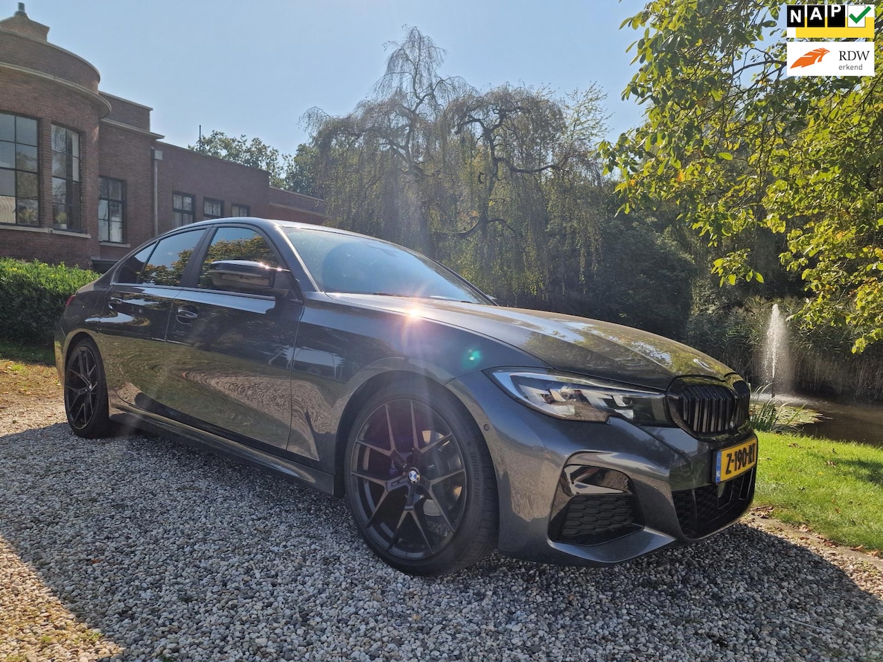 BMW 3-serie - 318i High Executive M-pakket 19inch M3 - AutoWereld.nl