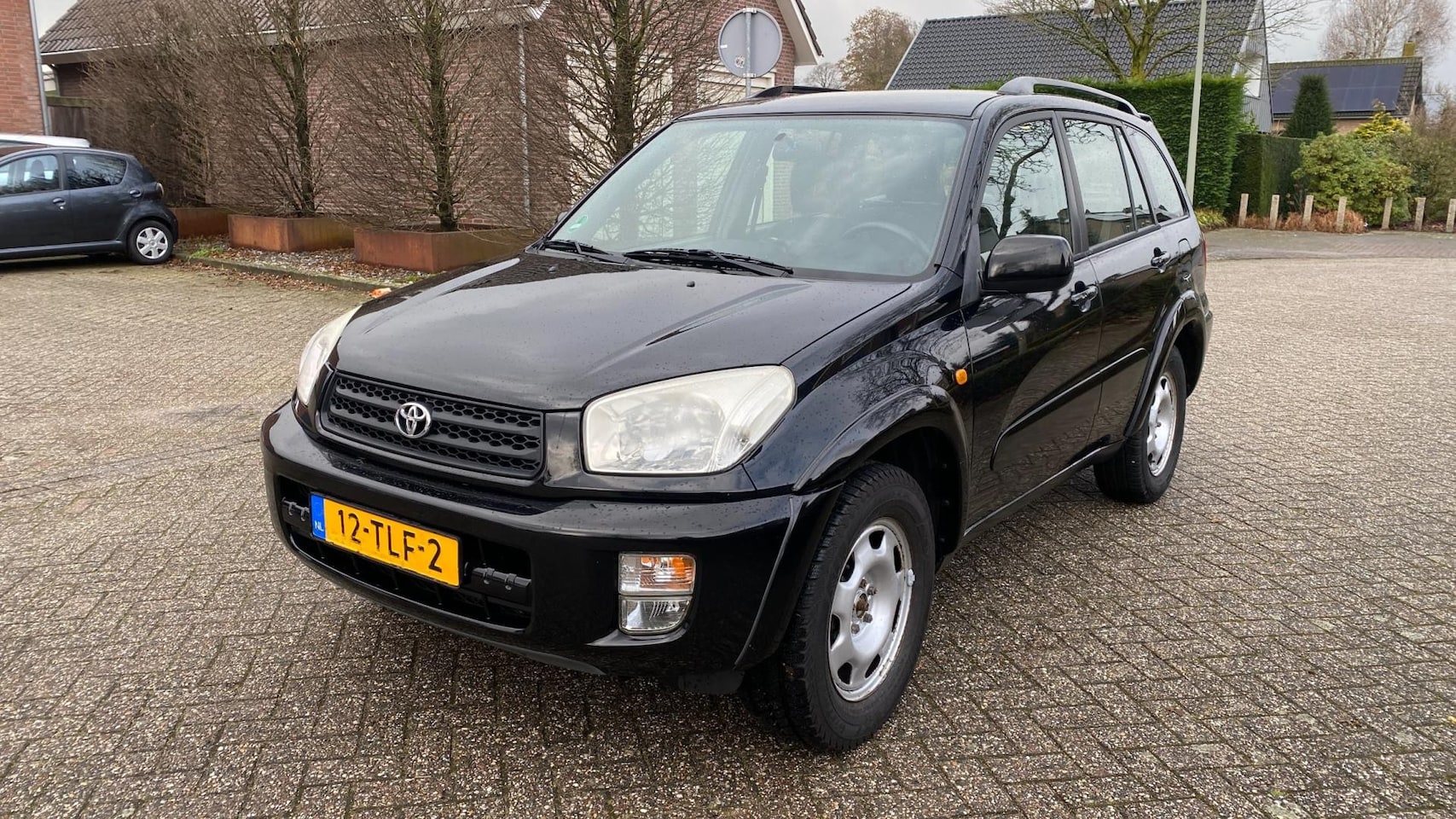 Toyota RAV4 - 1.8-16V VVT-i Luna 1.8-16V VVT-i Luna - AutoWereld.nl