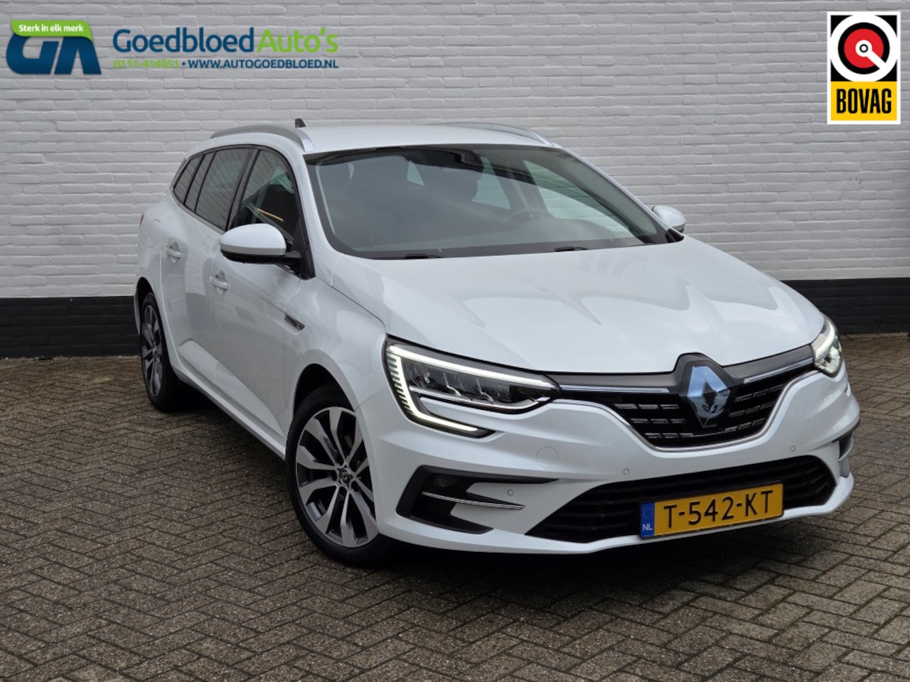Renault Mégane Estate - 1.3 TCe 140 Techno Automaat | Groot scherm | Navigatie | Trekhaa - AutoWereld.nl