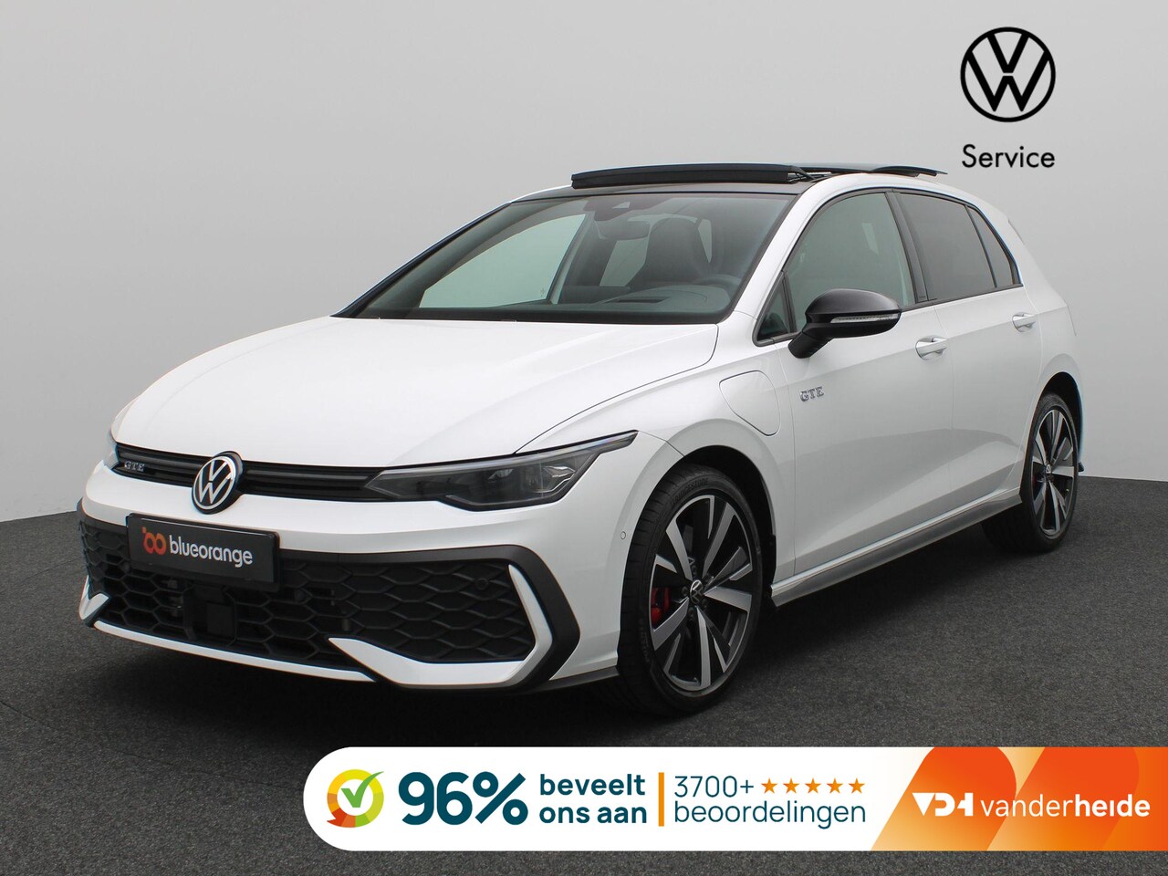 Volkswagen Golf - 1.5 eHybrid GTE 272PK Pano-Schuifdak, Black Style, Head-Up Display, Matrix-LED Verlichting - AutoWereld.nl