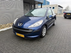 Peugeot 207 - 1.4-16V X-line