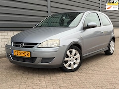 Opel Corsa - 1.2-16V Twinport Silverline Airco Apk (BJ 2005) NAP