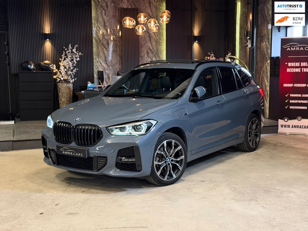 BMW X1 - XDrive25e eDrive Edition|PANO|M PAKKET - AutoWereld.nl