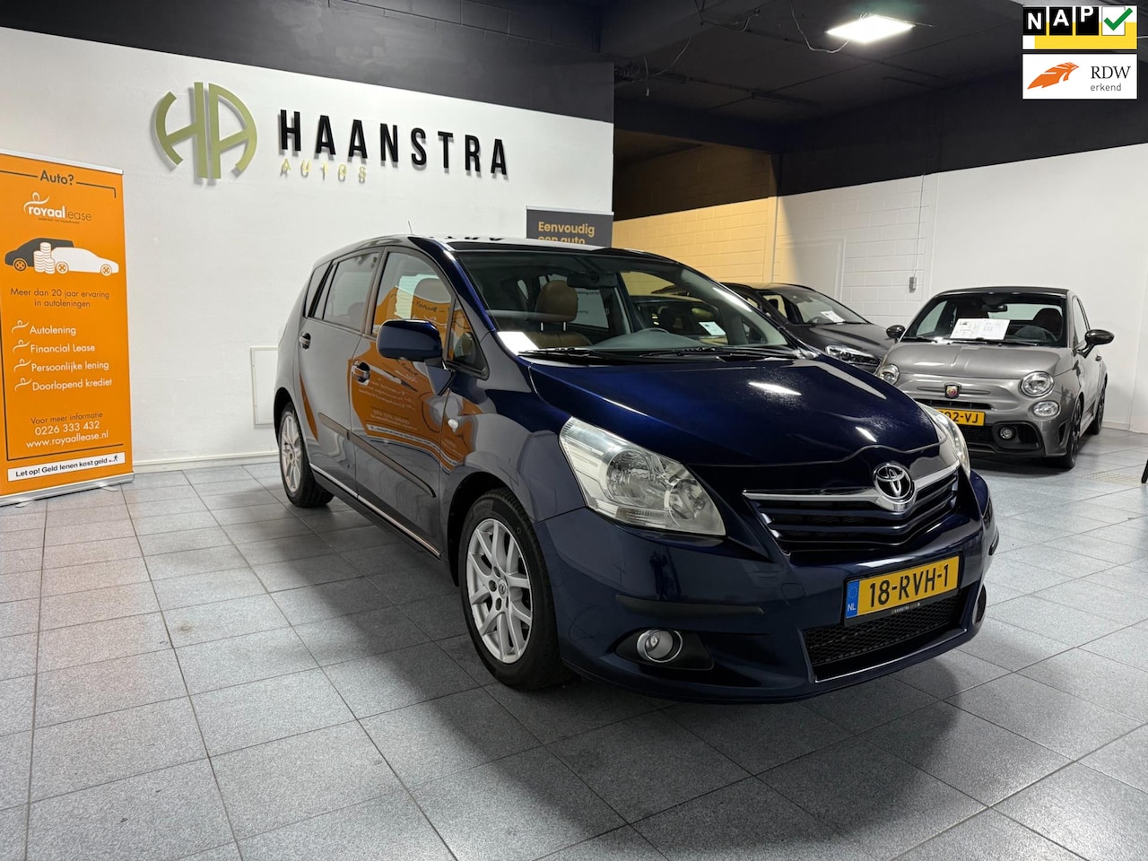Toyota Verso - 1.8 VVT-i Dynamic Business Navi Pano-dak leder NL Auto! NAP - AutoWereld.nl