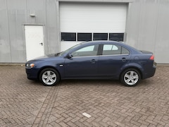Mitsubishi Lancer Sports Sedan - 1.5 Invite