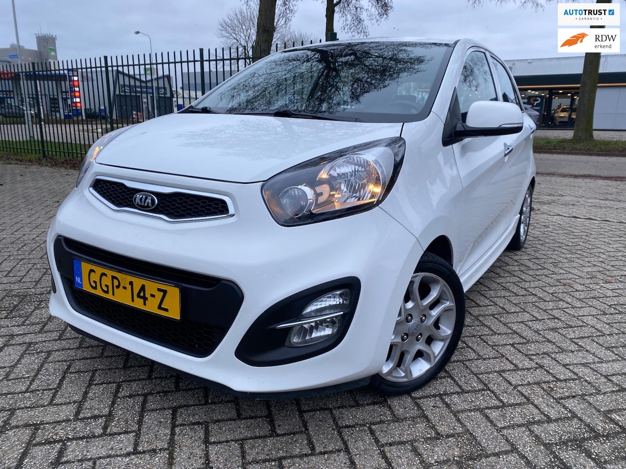 Kia Picanto - 1.2 CVVT ComfortLine Tel Stoelverw Ecc Media - AutoWereld.nl