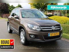 Volkswagen Tiguan - 1.4 TSI SportenStyle 122pk ECC/Cruise/Park Ass/Navi/Alcantara/Trekhaak