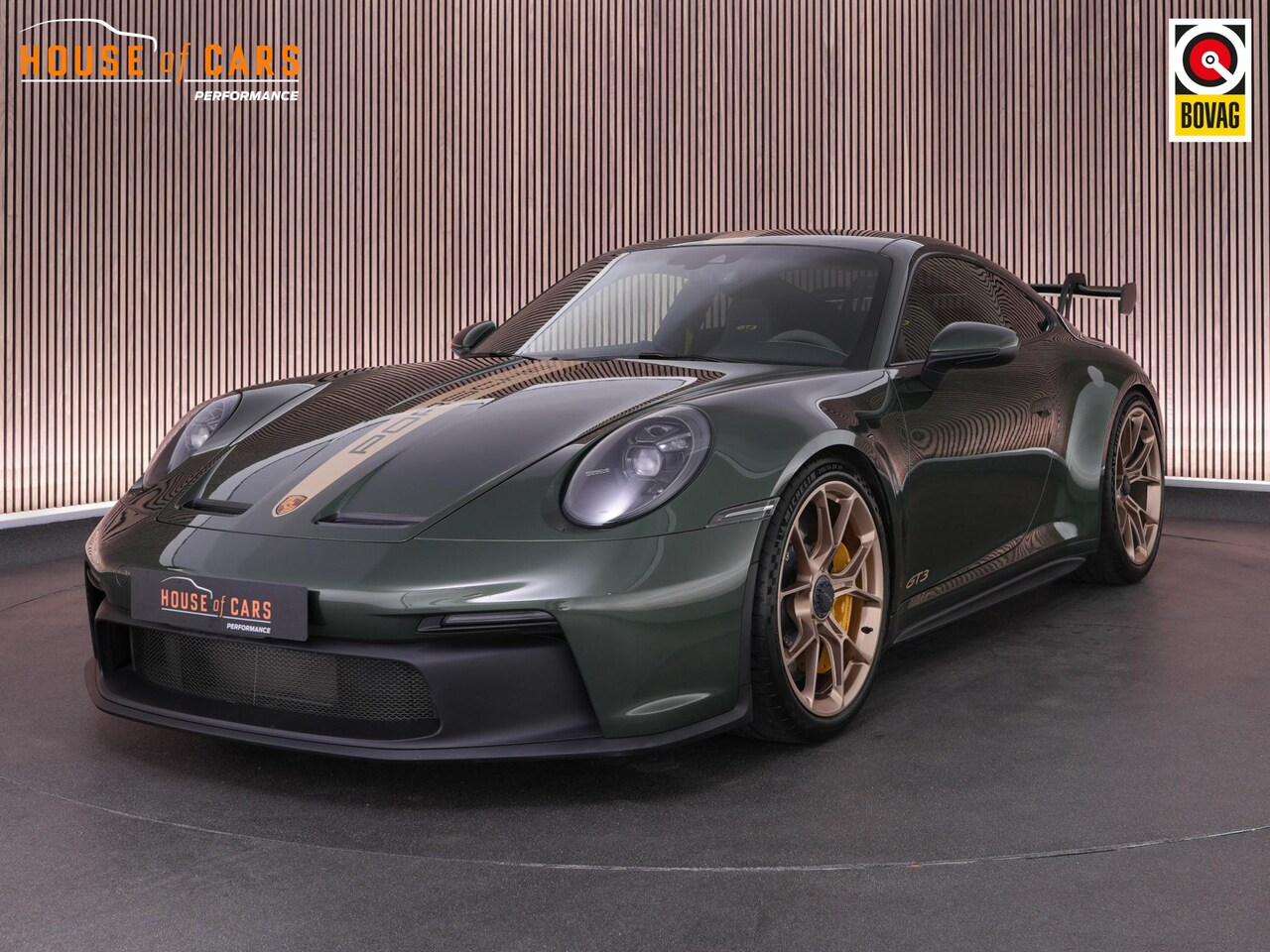 Porsche 911 - GT3 992 |dealer onderhouden|Oakgreen metallic|neodyme wielen|keramisch|Bose|lift|sportuitl - AutoWereld.nl
