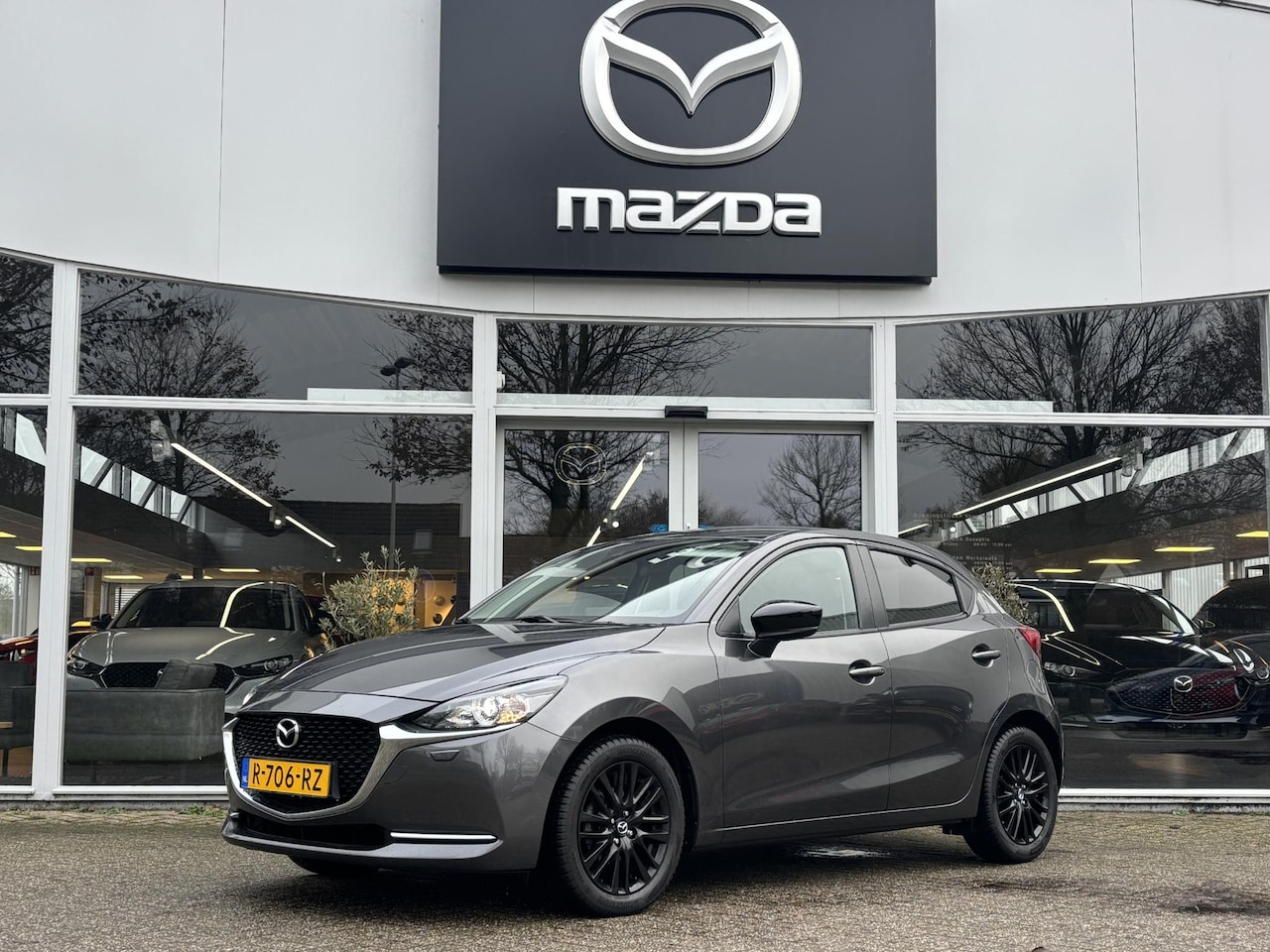 Mazda 2 - 1.5 Skyactiv-G Sportive 1e Eig., Dealer Ondh., Airco, Apple Carplay/ Android Auto, Cruise - AutoWereld.nl