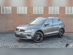 Volkswagen Tiguan - 1.4 TSI ACT Highline