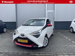 Toyota Aygo - 1.0 VVT-i x-play Red Pack,