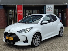 Toyota Yaris - 1.5 Hybrid 130 EXECUTIVE STOEL/STUURVERW BLIND SPOT PARK-SENSOREN 17'' LM-VELGEN KEYLESS A